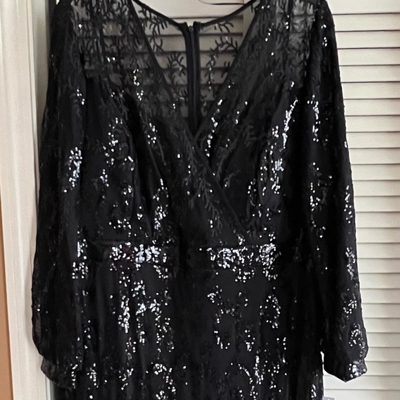 R & M Richards Dresses & Skirts - NWT Gorgeous long black dress with lovely detail size 22W or 20W